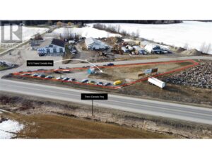 1310 Trans Canada Highway, Sicamous