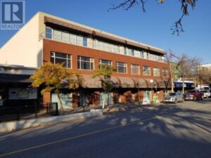 207 444 VICTORIA Street, Kamloops
