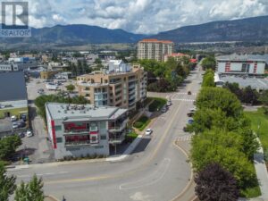 88 Lakeshore Drive, Penticton