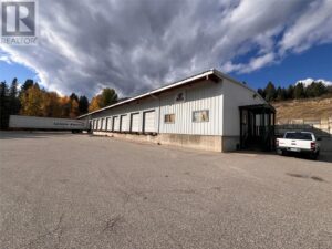 4720 14th Avenue, Castlegar