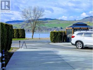 21 8000 Highland Road, Vernon