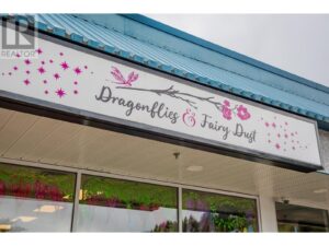 15 1502 COLUMBIA Avenue, Castlegar