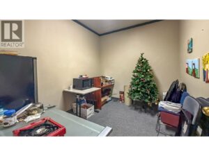 168 Asher Road, Kelowna