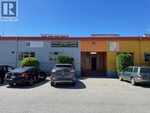 111 1475 Fairview Road, Penticton