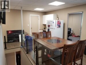 911 LAVAL Crescent, Kamloops