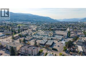 40 Calgary Avenue, Penticton
