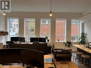 2 533 Baker Street, Nelson