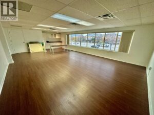 210 1751 Harvey Avenue, Kelowna