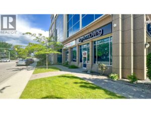 102 3320 Richter Street, Kelowna