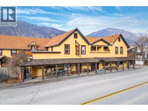 3649 MERRITT-SPENCES BRIDGE Highway, Merritt