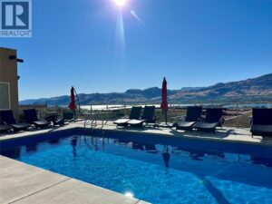 33 2000 VALLEYVIEW Drive, Osoyoos