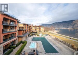332 15 Park Place Place, Osoyoos