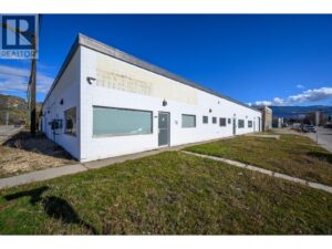 4227 25 A Avenue, Vernon