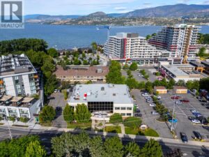 107 3330 Richter Street, Kelowna