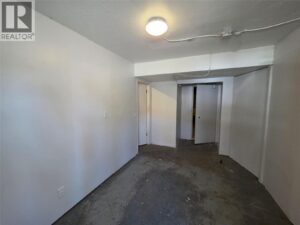 103 1324 Carmi Avenue, Penticton