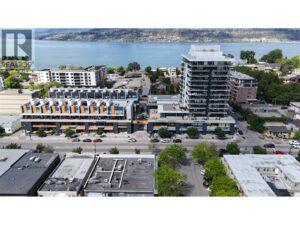 102 3030 Pandosy Street, Kelowna
