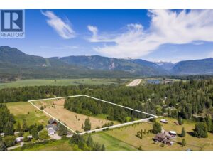 3309 Catherwood Road, Revelstoke