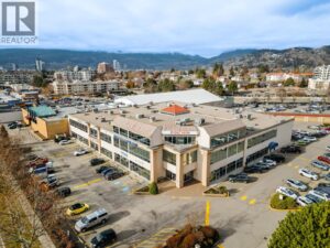 212 1634 Harvey Avenue, Kelowna