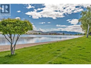 334 15 PARK Place, Osoyoos
