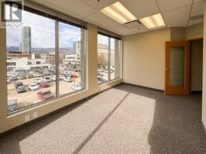302 1674 Bertram Street, Kelowna