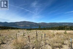 718 Outlook Point, Vernon