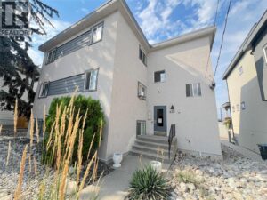631 Burns Street, Penticton