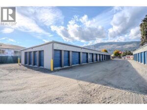 343 Shuswap Avenue, Chase